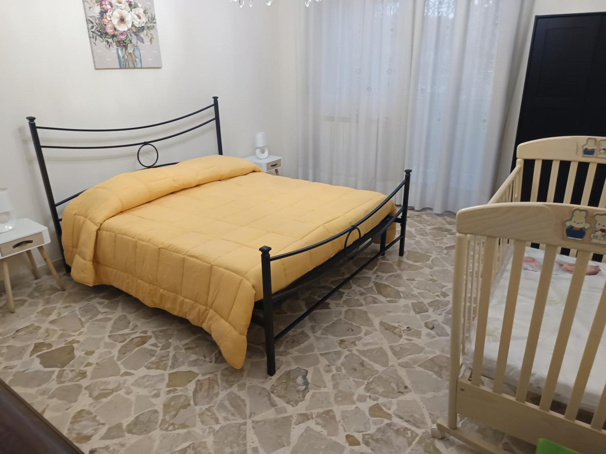 New Dawn Apartment, Appartamento Turistico, Casa Per Vacanza, Tre Camere Indipendenti カターニア エクステリア 写真