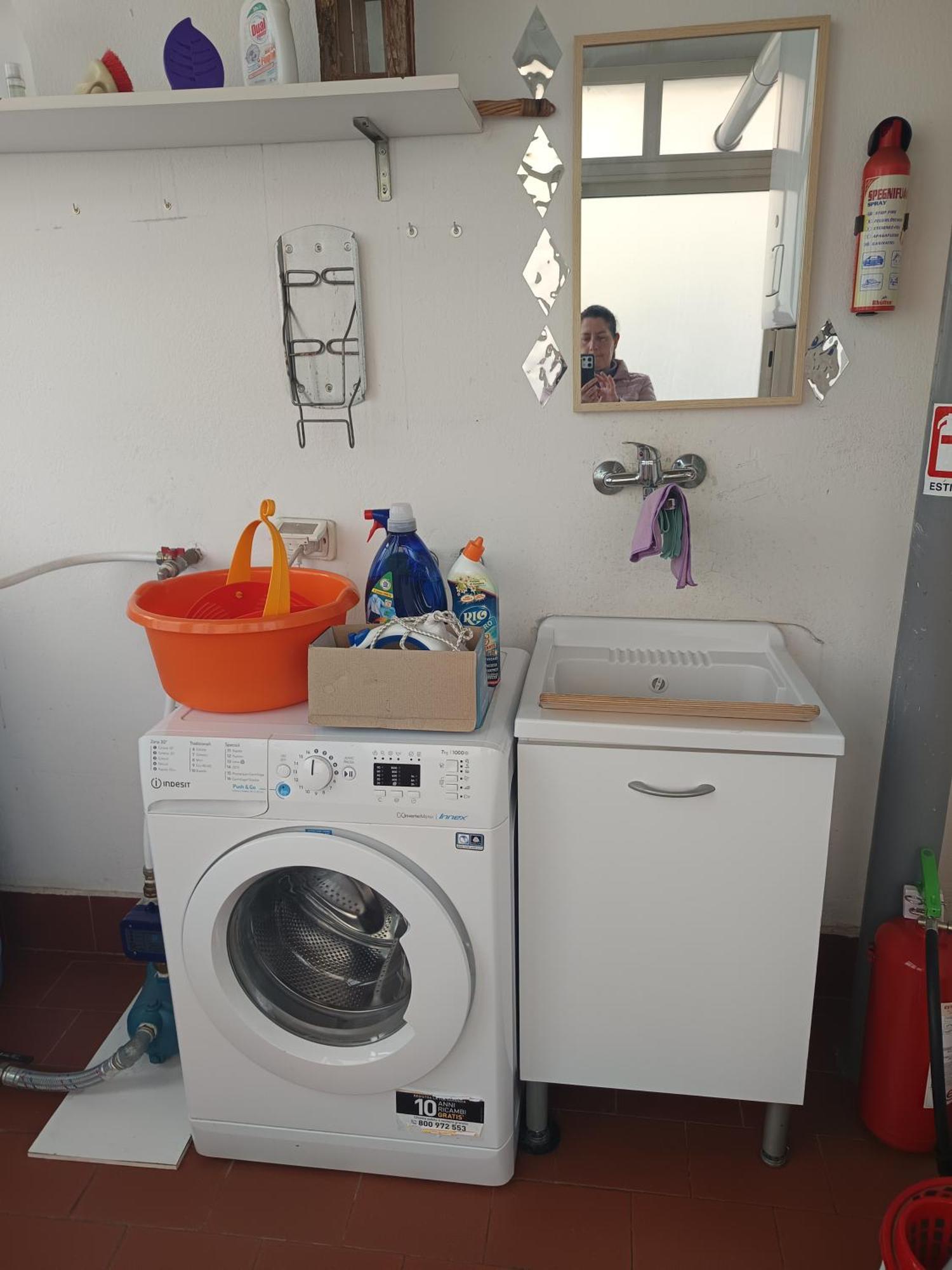 New Dawn Apartment, Appartamento Turistico, Casa Per Vacanza, Tre Camere Indipendenti カターニア エクステリア 写真